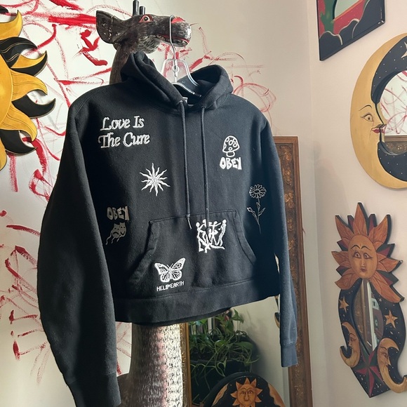 HOST PICK Obey Black Hoodie Cropped with Embroidered White Detail Small - Picture 13 of 16
